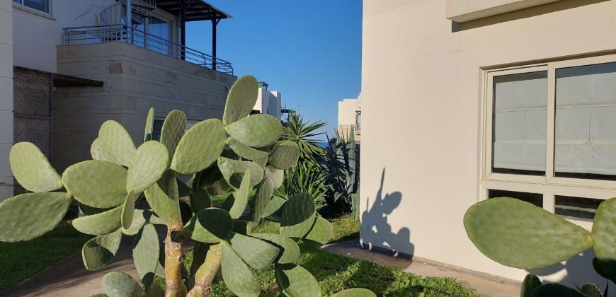 Seafront Penthouse In Turtle Bay Village, Esentepe, Kyrenia