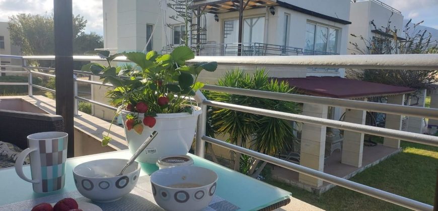 Seafront Penthouse In Turtle Bay Village, Esentepe, Kyrenia