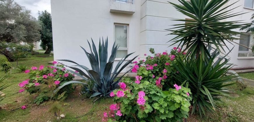 Seafront Penthouse In Turtle Bay Village, Esentepe, Kyrenia